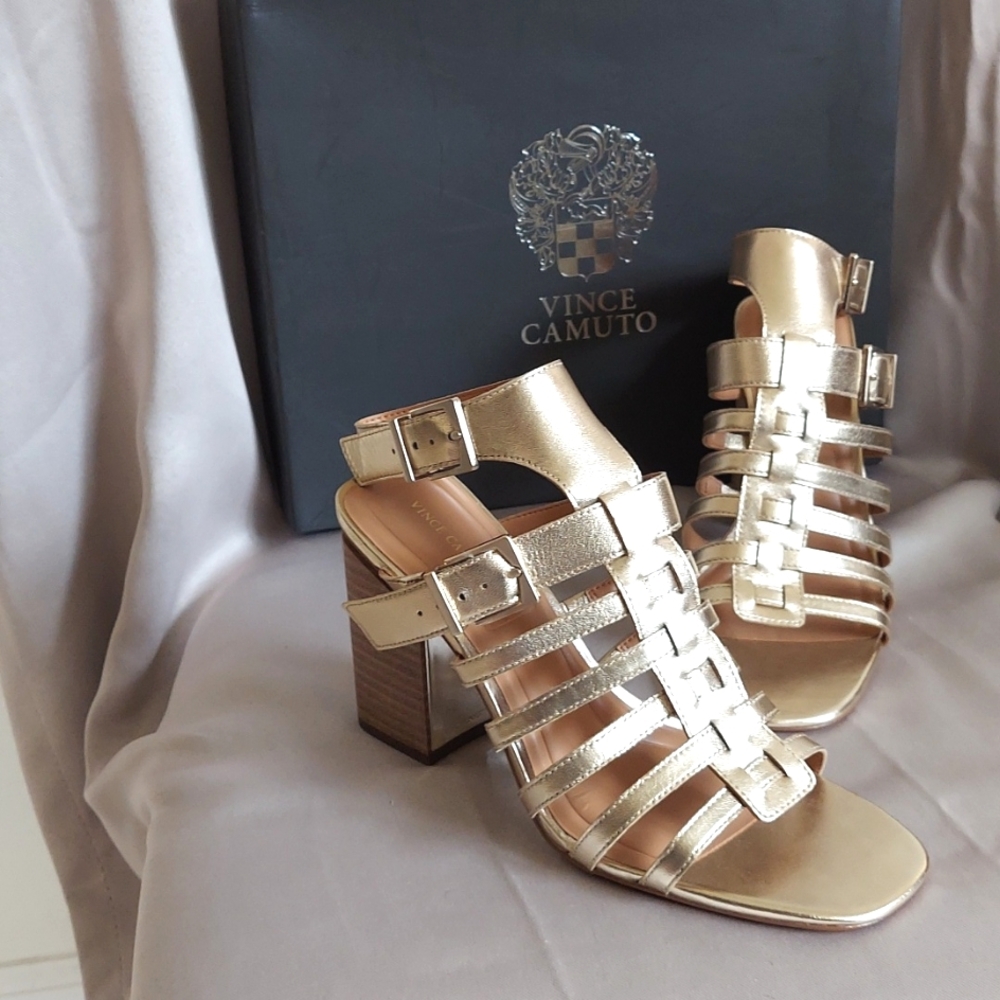 Vince Camuto Sandals, Sz 8.5, "Hicheny" Gold Anklestrap Block Heel w/Mirror, NEW